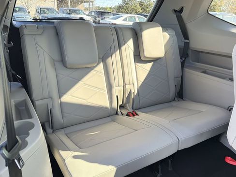 New 2026 Volkswagen Atlas SE FWD image 18