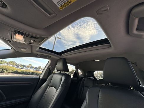 Used 2022 Lexus RX 350 FWD w/ Premium Package image 26