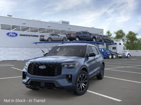New 2026 Ford Explorer ST-Line image 3