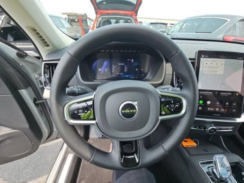Used 2026 Volvo XC90 B6 Plus AWD/4WD image 10