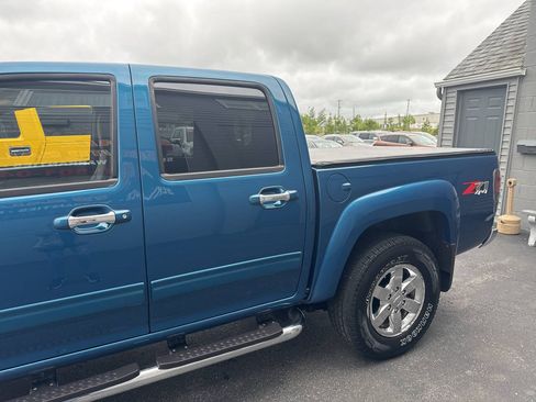 Used 2011 Chevrolet Colorado LT AWD/4WD image 5