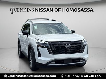 New 2026 Nissan Pathfinder SL