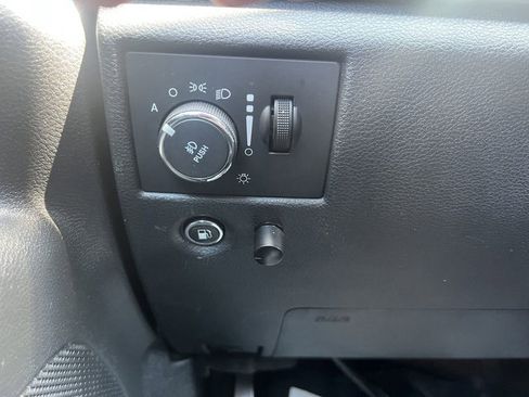 Used 2016 Jeep Grand Cherokee Limited image 12