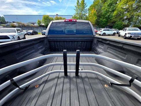 Used 2008 Toyota Tundra 4x4 Double Cab w/ Tow Pkg image 7