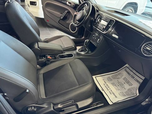 Used 2015 Volkswagen Beetle 1.8T FWD image 10