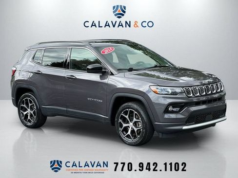 Used 2024 Jeep Compass Limited AWD/4WD image 1