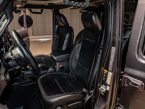 Used 2022 Jeep Gladiator Overland w/ Popular Equipment Package image 20