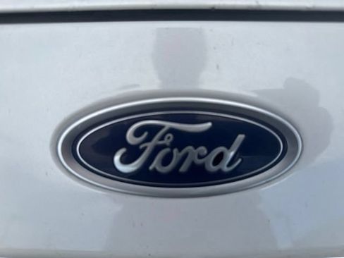 Used 2013 Ford Fusion Energi SE FWD image 21