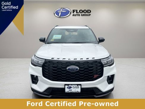 Certified 2025 Ford Explorer ST AWD/4WD image 2