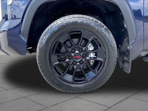 Used 2024 Toyota Tundra SR5 w/ SR5 Premium Package RWD image 11