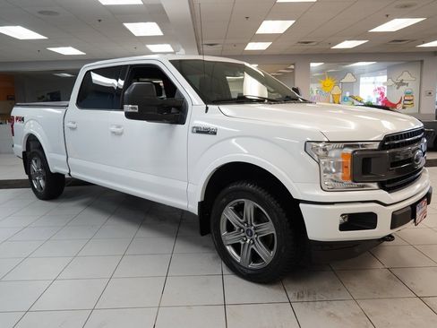 Used 2018 Ford F150 XLT w/ Equipment Group 302A Luxury image 13