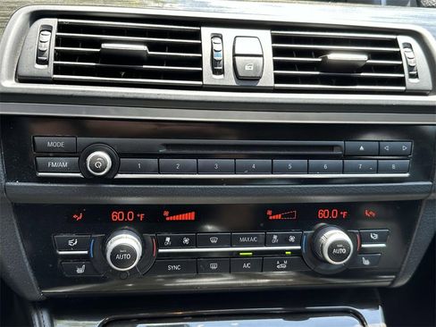 Used 2015 BMW 528i xDrive Sedan image 5