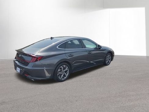 Used 2022 Hyundai Sonata SEL w/ Cargo Package FWD image 9