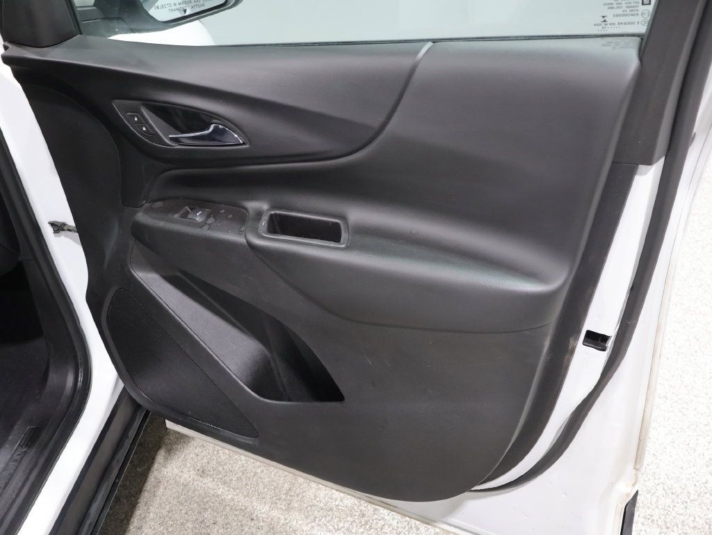 Used 2019 Chevrolet Equinox LT AWD/4WD image 30