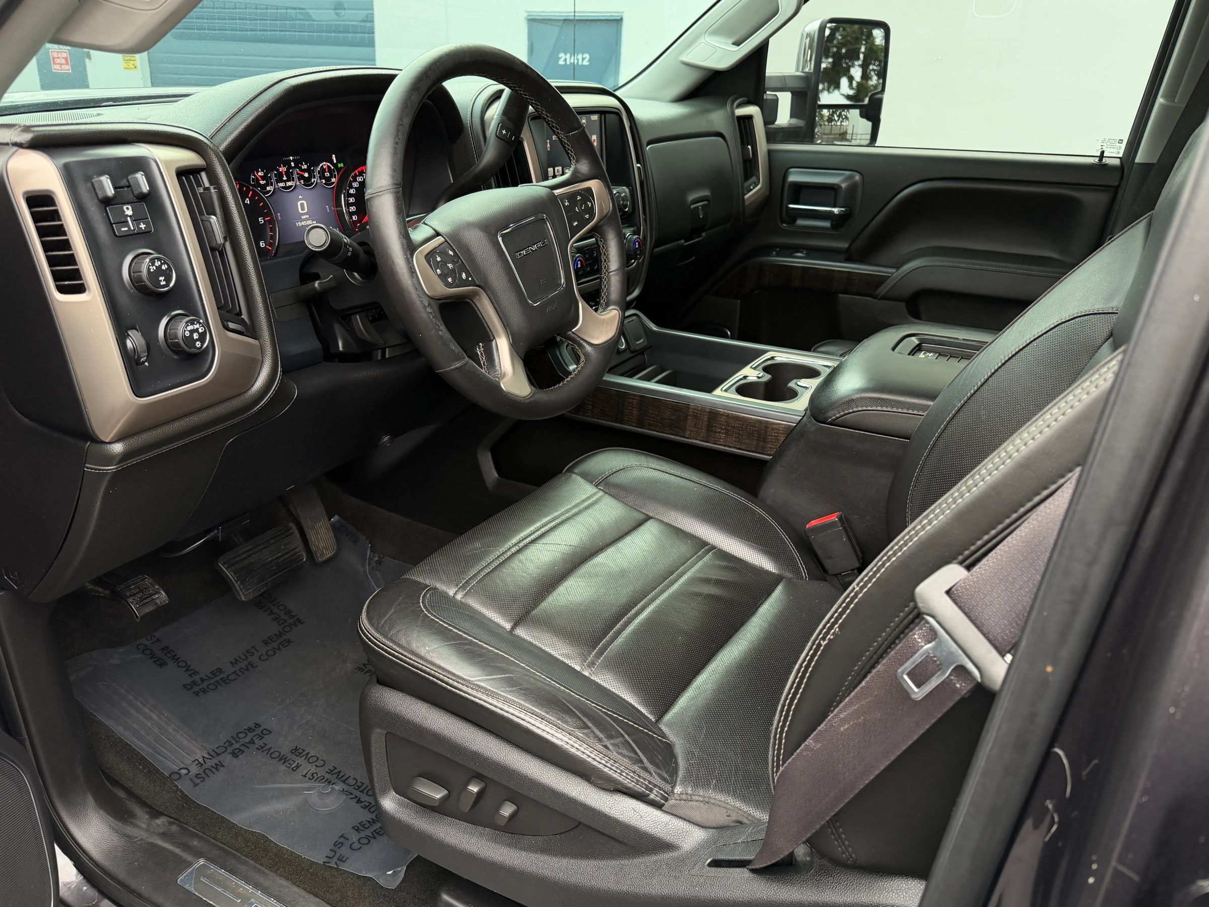 Used 2016 GMC Sierra 2500 Denali w/ Driver Alert Package AWD/4WD image 7
