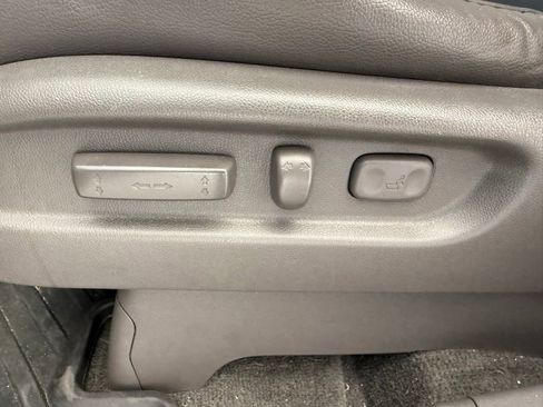 Used 2016 Honda Odyssey Touring image 16
