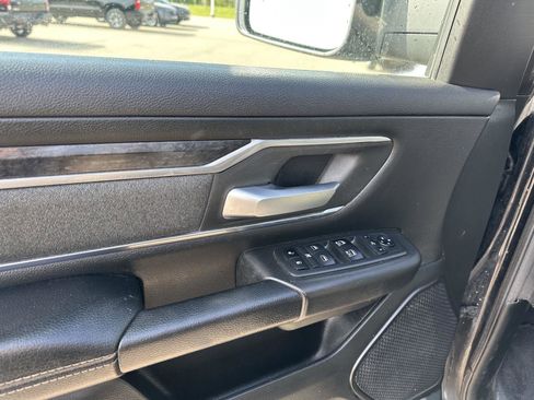 Used 2019 RAM 1500 Big Horn AWD/4WD image 17