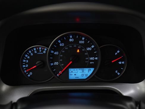 Used 2016 Toyota RAV4 LE AWD/4WD image 23