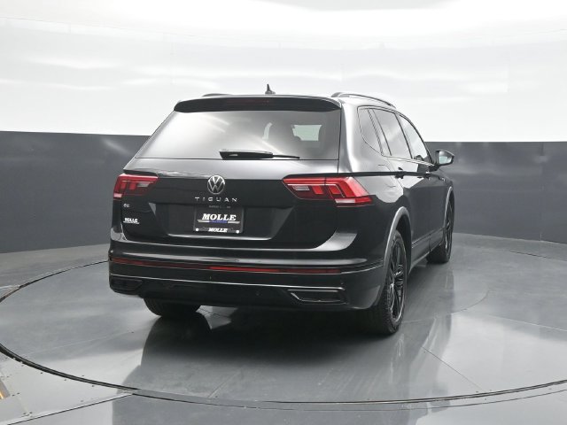 Used 2022 Volkswagen Tiguan SE R-Line FWD image 6