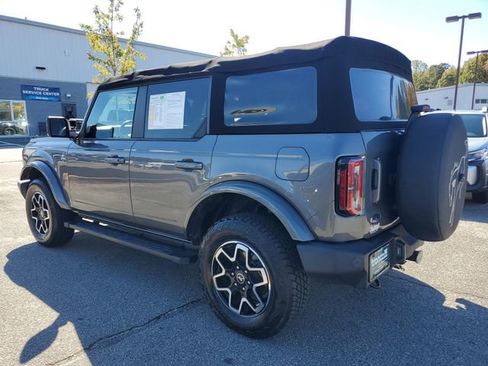 Used 2022 Ford Bronco Outer Banks image 4