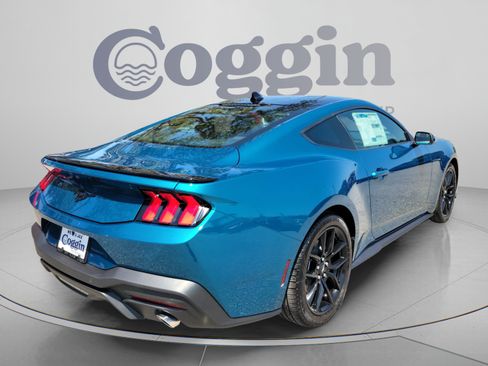 New 2026 Ford Mustang Coupe RWD image 3
