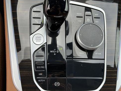 Used 2023 BMW X5 xDrive40i w/ Premium Package image 22