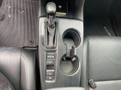Used 2022 Honda Civic Sport Touring image 22