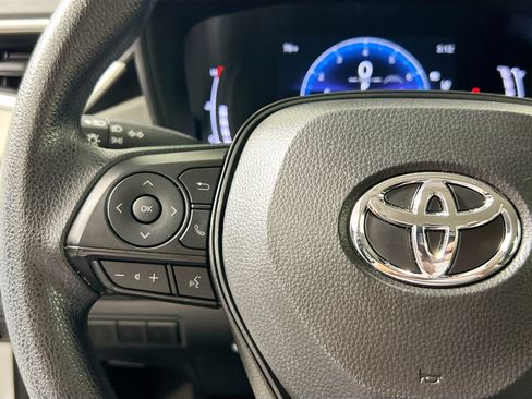 Used 2026 Toyota Corolla LE FWD image 18