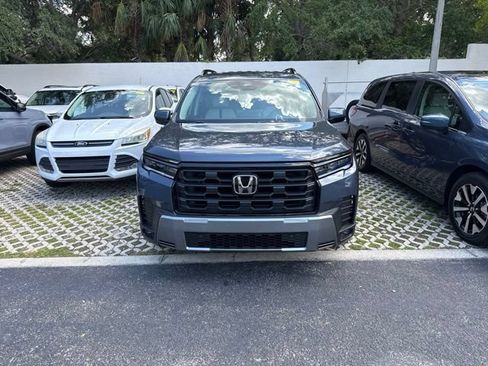 Certified 2026 Honda Pilot EX-L image 2