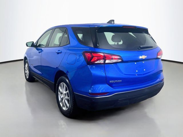 Used 2024 Chevrolet Equinox LS w/ Driver Confidence II Package FWD image 7