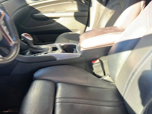 Used 2013 Cadillac SRX Luxury w/ Driver Awareness Package image 22