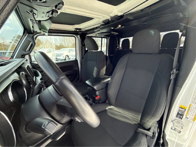 Used 2022 Jeep Gladiator Sport AWD/4WD image 22