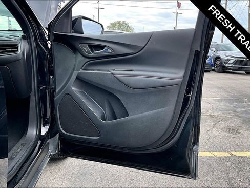 Used 2023 Chevrolet Equinox RS w/ LPO, Floor Liner Package FWD image 26