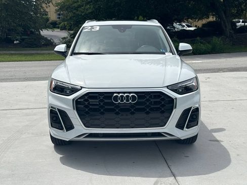 Used 2023 Audi Q5 e Premium Plus w/ Premium Plus Package AWD/4WD image 2