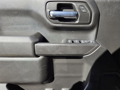 Used 2022 Chevrolet Silverado 1500 Custom Trail Boss w/ LPO, Dark Essentials Package image 25