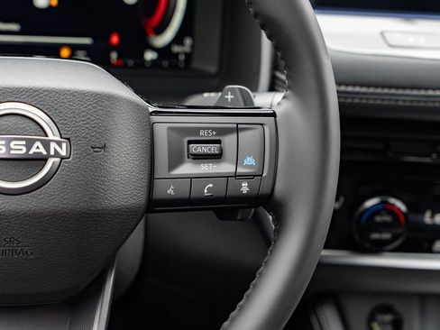 New 2026 Nissan Rogue Platinum AWD/4WD image 14
