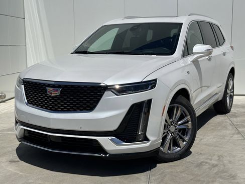 New 2025 Cadillac XT6 Premium Luxury w/ Platinum Package image 1