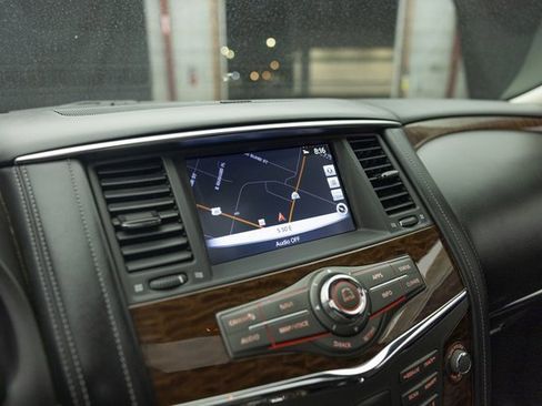 Used 2020 Nissan Armada SL w/ Premium Package image 27