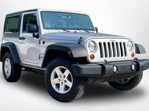 Used 2011 Jeep Wrangler Sport AWD/4WD image 3