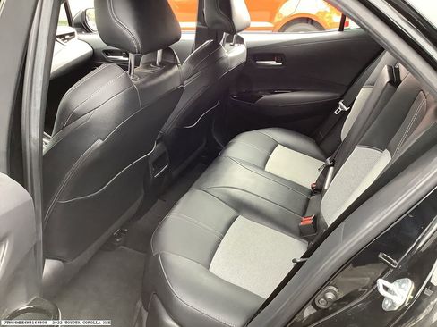 Used 2022 Toyota Corolla XSE image 8