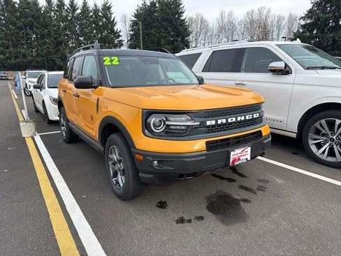Used 2022 Ford Bronco Sport Badlands image 2