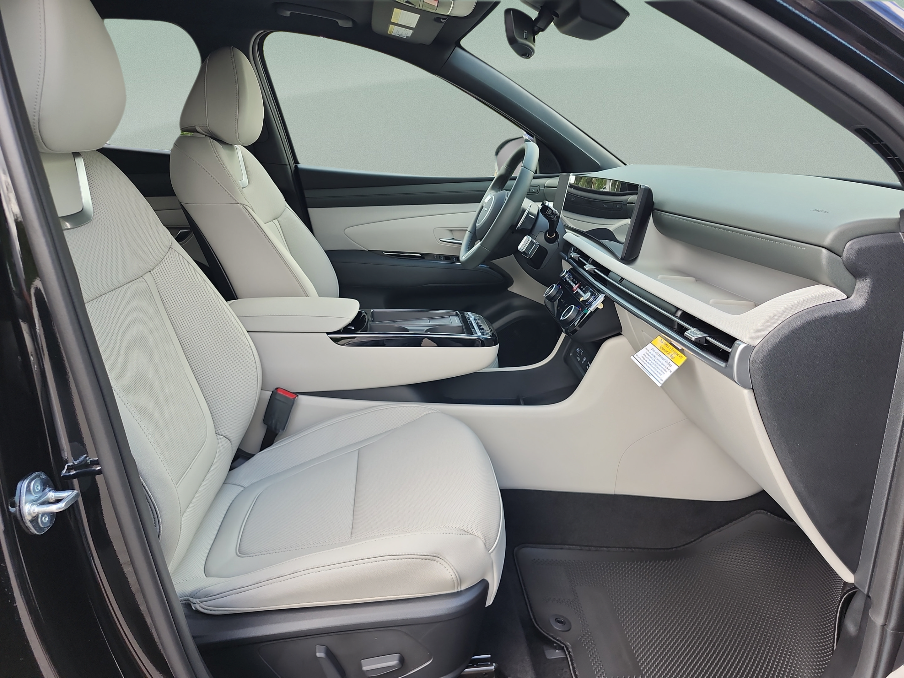 New 2026 Hyundai Tucson Limited AWD/4WD image 17