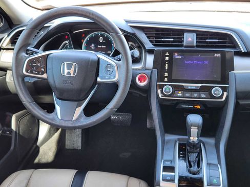 Used 2018 Honda Civic EX image 27