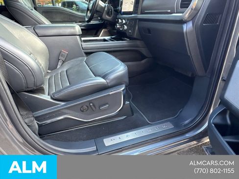 Used 2025 Ford F250 Platinum w/ FX4 Off-Road Package AWD/4WD image 16