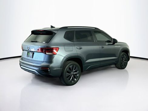 Used 2024 Volkswagen Taos S FWD image 9