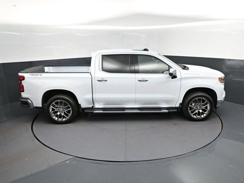 New 2026 Chevrolet Silverado 1500 LTZ w/ LTZ Premium Package AWD/4WD image 40