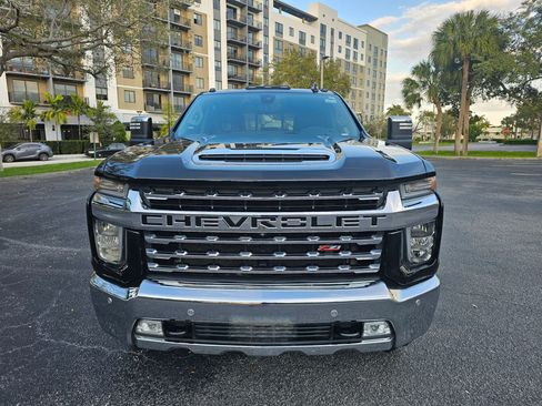 Used 2020 Chevrolet Silverado 2500 LTZ w/ LTZ Premium Package image 4