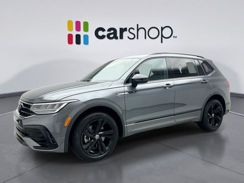 Used 2023 Volkswagen Tiguan SE R-Line FWD image 1