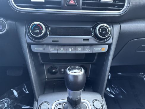 Used 2021 Hyundai Kona Limited AWD/4WD image 22