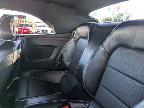 Used 2020 Ford Mustang Premium image 14